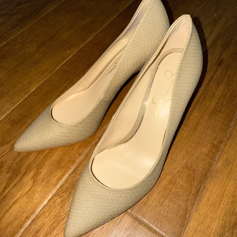 Jessica Simpson Women's Pumps